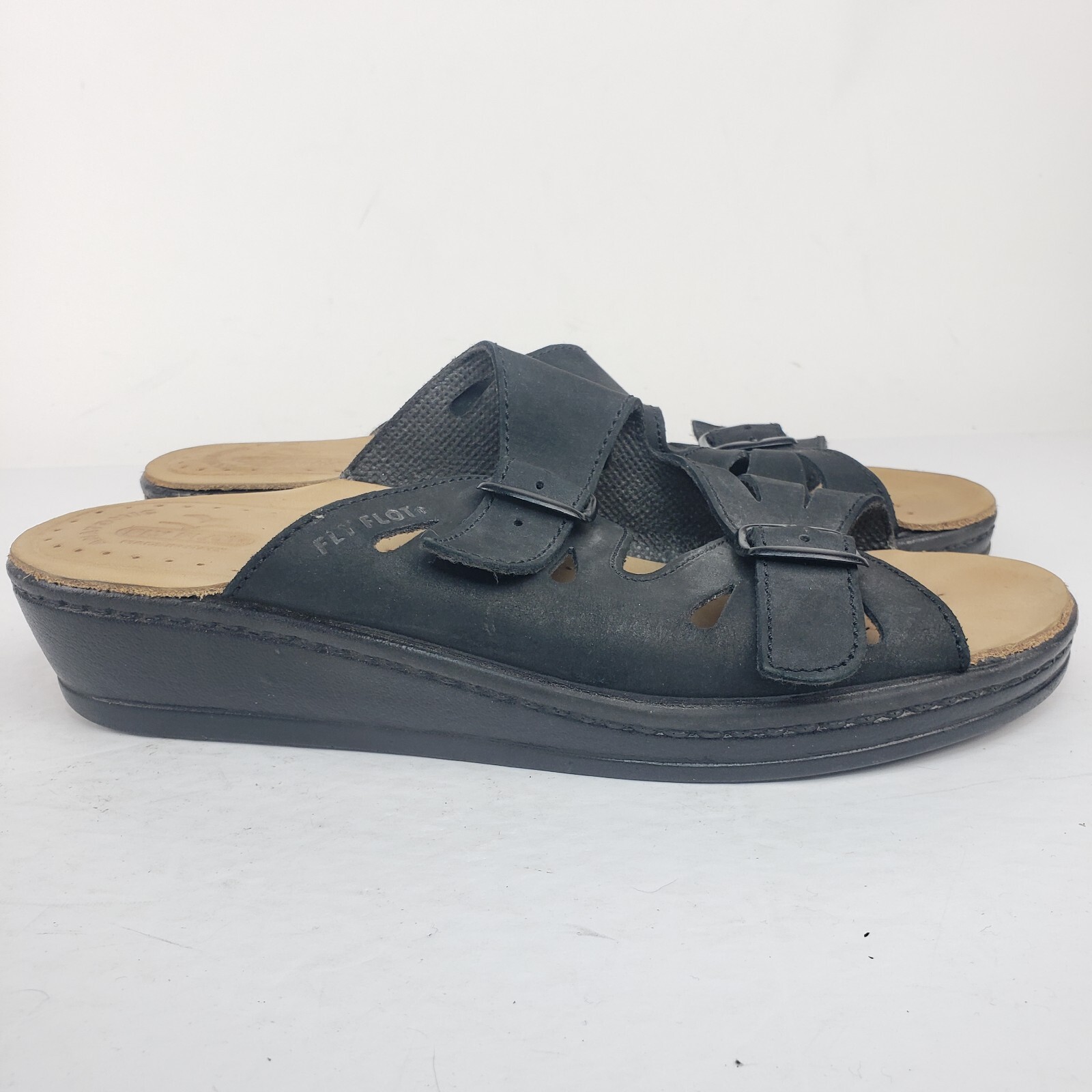 flyfoot sandals