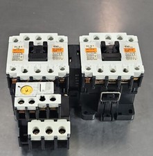 FUJI SC-5-1 2 REVERSING CONTACTOR with TR-5-1N/3.            4D-23