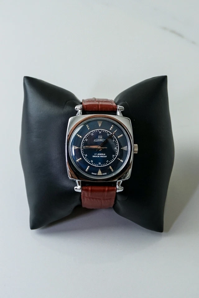 RARE NEW Old Stock Vintage Roamer ST96 Swiss Mechanical Men's Watch - Image 3 of 4