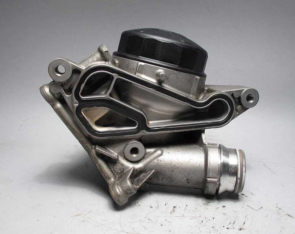 2006–2017 Genuine BMW Oil Filter Housing for Cooler N55 N54 N20 Aluminum OEM - Imagem 2 de 4