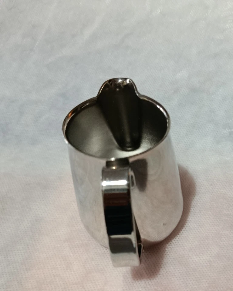 mini lattiera Alessi - Immagine 3 di 4