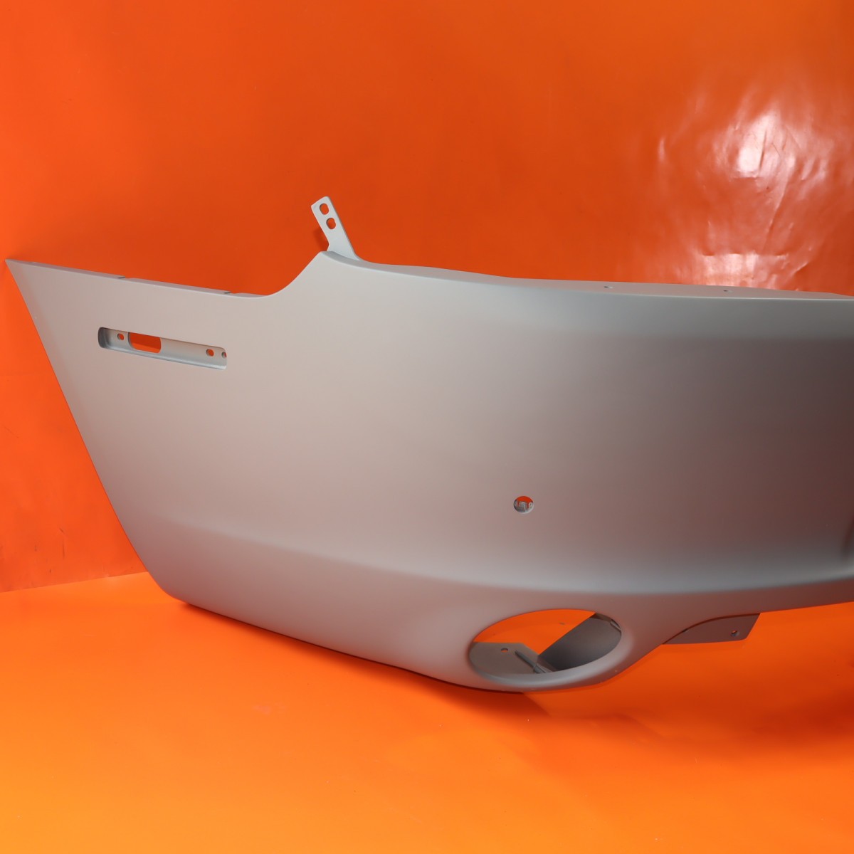 ASTON MARTIN RAPIDE S REAR BUMPER 2010 2011 2012 2013 2014 2015 AD43-17K835-A