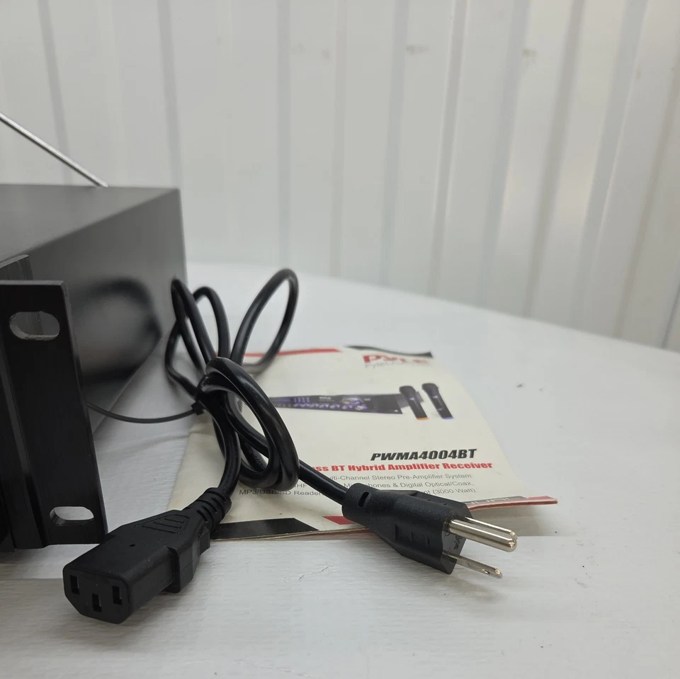 Bluetooth 3000w Rack Mount Amp 2 Channel Amplifier w/ Microphone Power - Image 3 of 4