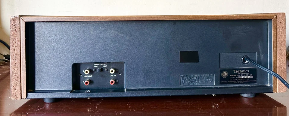 Cubierta de cinta Technics 630T, funciona parcialmente, necesita reparación de rodillo de pellizco Capstan Foto 4 de 4