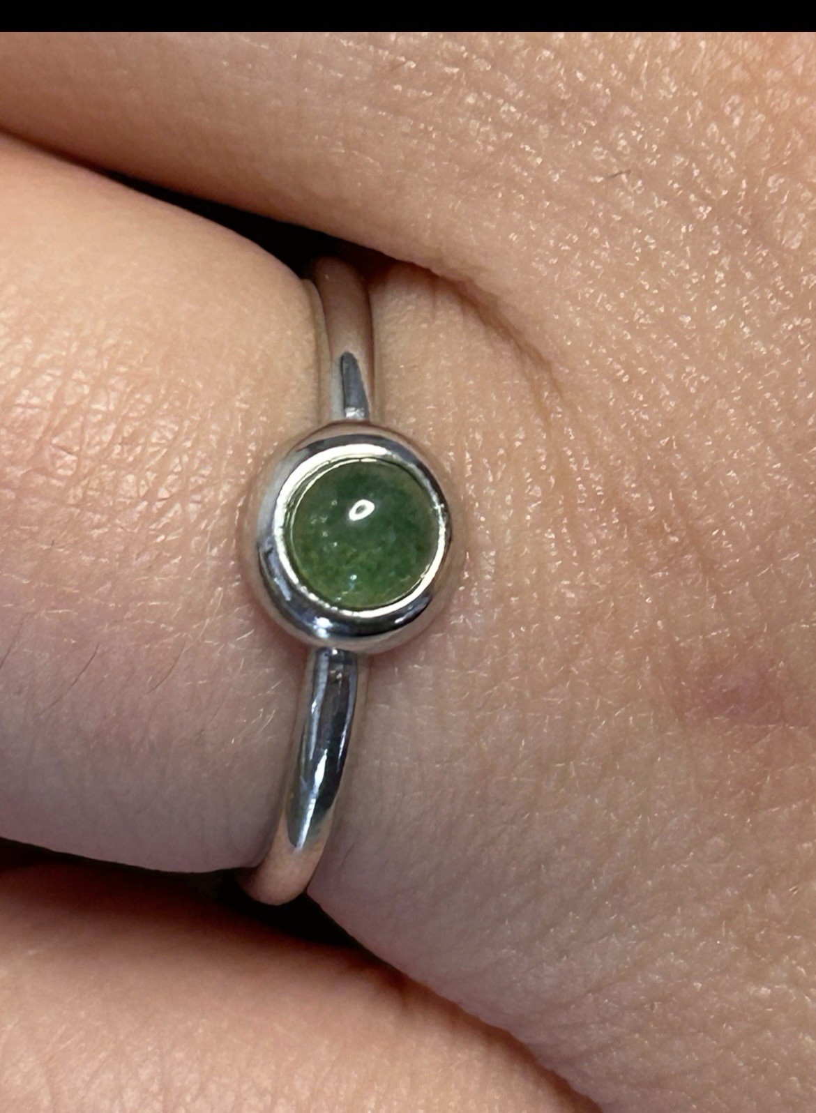 Bague en aventurine et argent le cadeau idéal pour des moments précieux