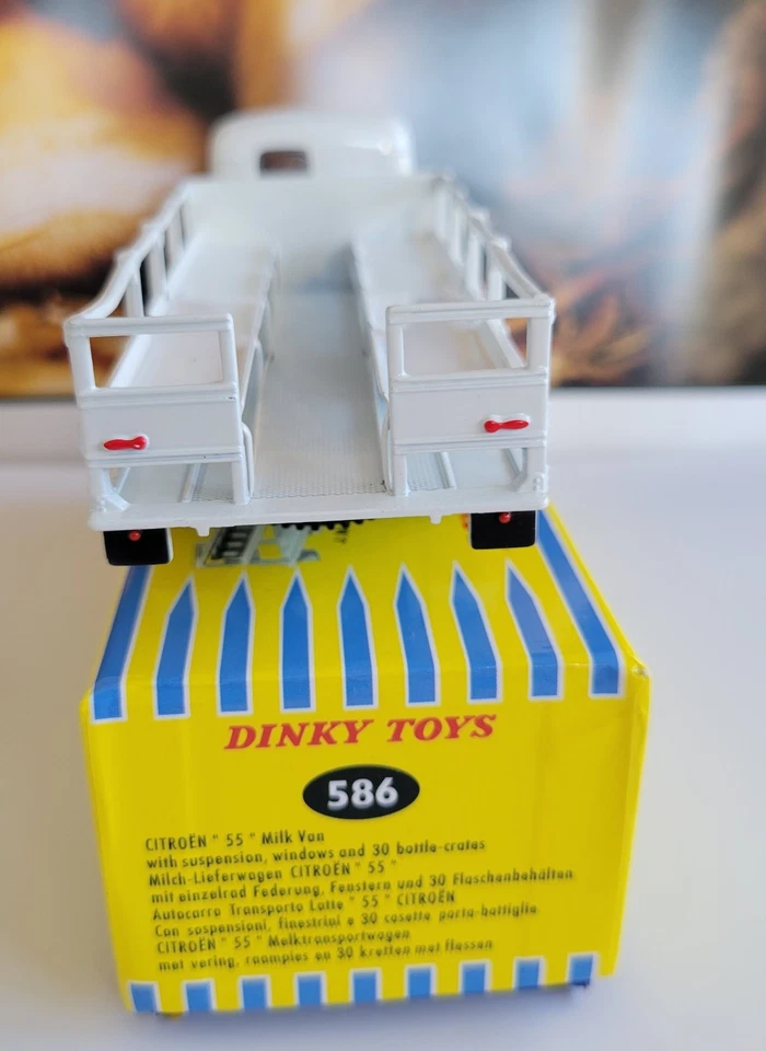 Dinky Toys collection les camions ATLAS 586 Camion Laitier 55 Citroën - Photo 4/4