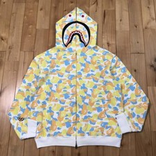 2008 Sapporo store camo BAPE shark full zip hoodie NIGO A Bathing Ape Size M