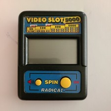 Radica Video Slot 5000 Model 470 HandHeld Electronic Travel Game