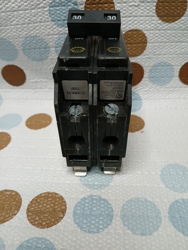 CUCCIA-MARTELLO INTERRUTTORE CIRCUITO CHQ CLASSIFICATO CHQ230 30AMP 240VOLT 2 POLI - Foto 2 di 6