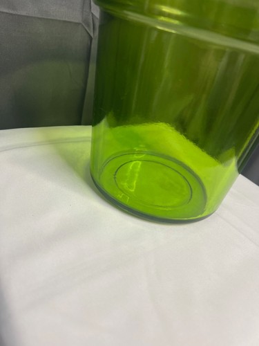 Green Glass 6x6 inch Planter Thick Glass Very Unique Find!! - Picture 5 of 9