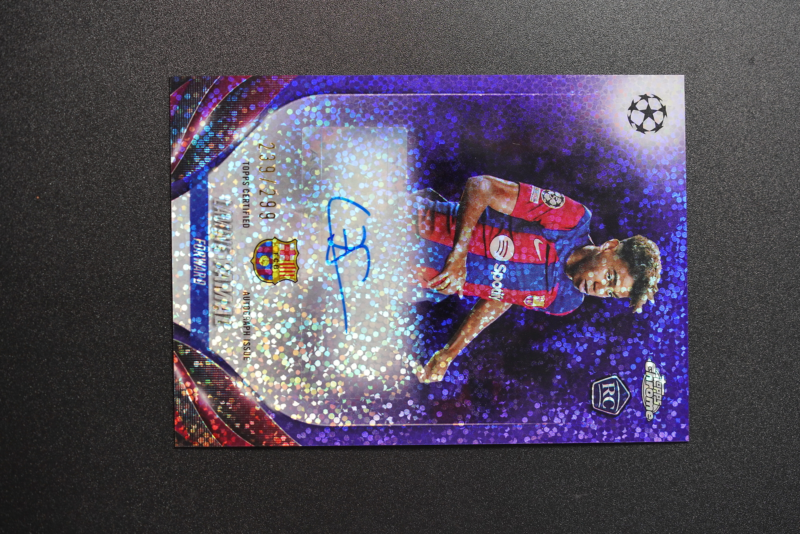 Lamine Yamal 2023-24 Topps Chrome UEFA RC Purple Refraction Auto 239/299