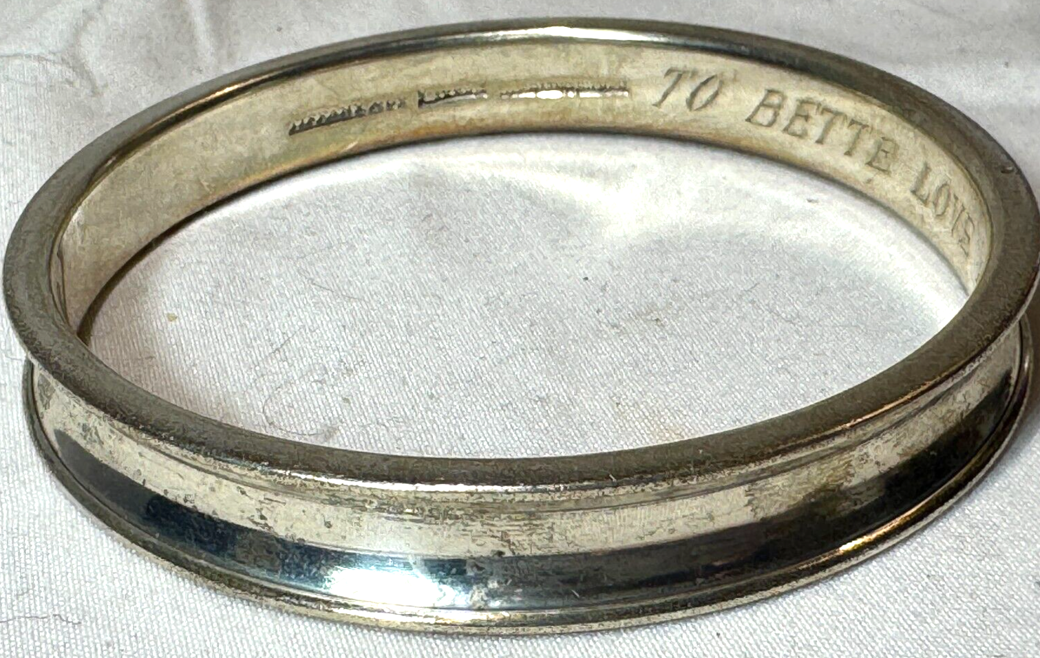 VTG '70s HEAVY TIFFANY & CO MAKERS STERLING SILVER BANGLE BRACELET  -FREE SHIP