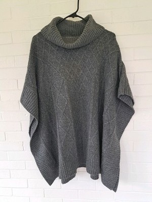 LOFT Poncho Style Gray Cable Knit Sweater Fuzzy Soft Size M/L Hygge Boho Cozy