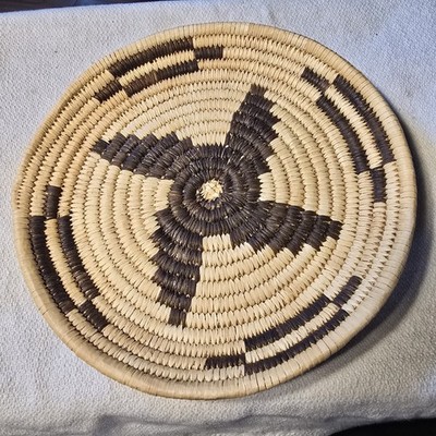 Handwoven Coiled Raffia Basket Tray 10  Boho Wall Decor Geometric Straw Bowl