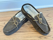 Minnetonka Women's Cally Suede Moccasins Size 7 Wide 7W Faux Shealing Lined Cozy