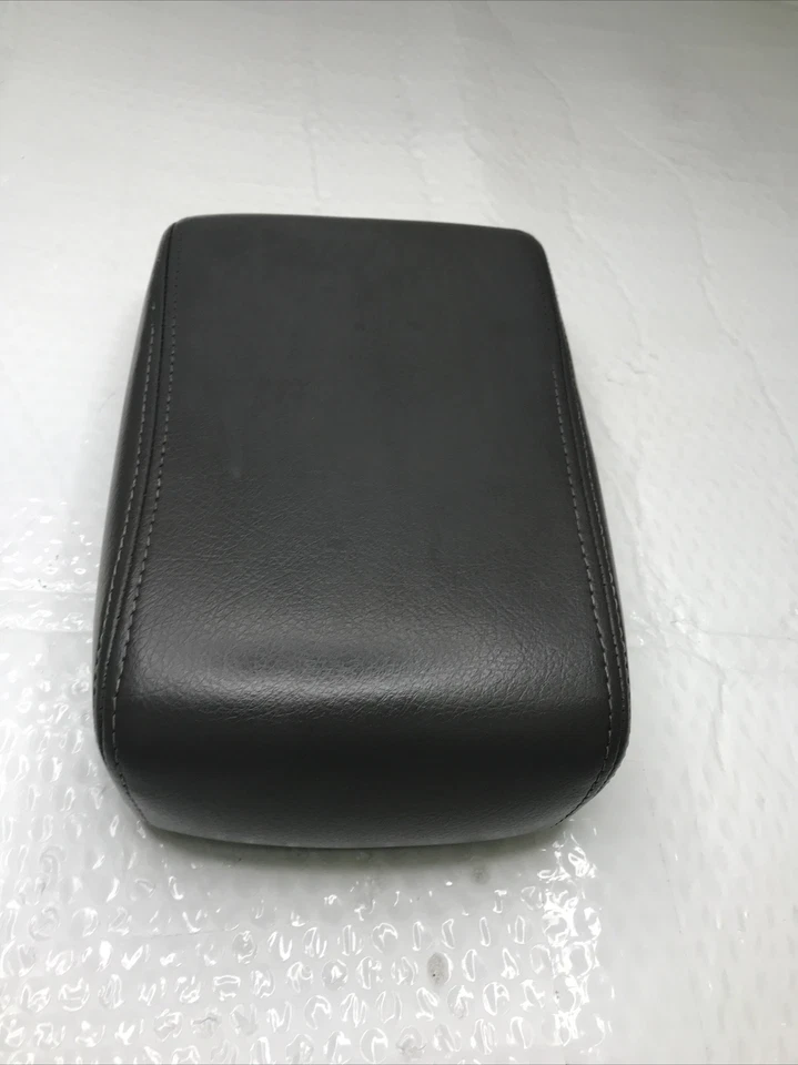 Isuzu Rodeo 1998-2001 gris consola central reposabrazos tapa original de fábrica OEM Foto 3 de 4