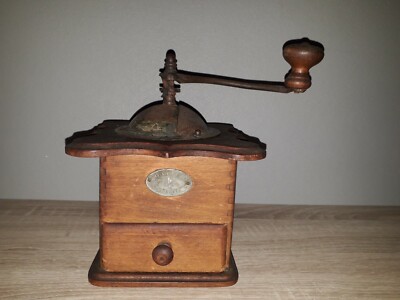 Holzkaffeemühle Mutzig-Framont Epoche 1928/1930