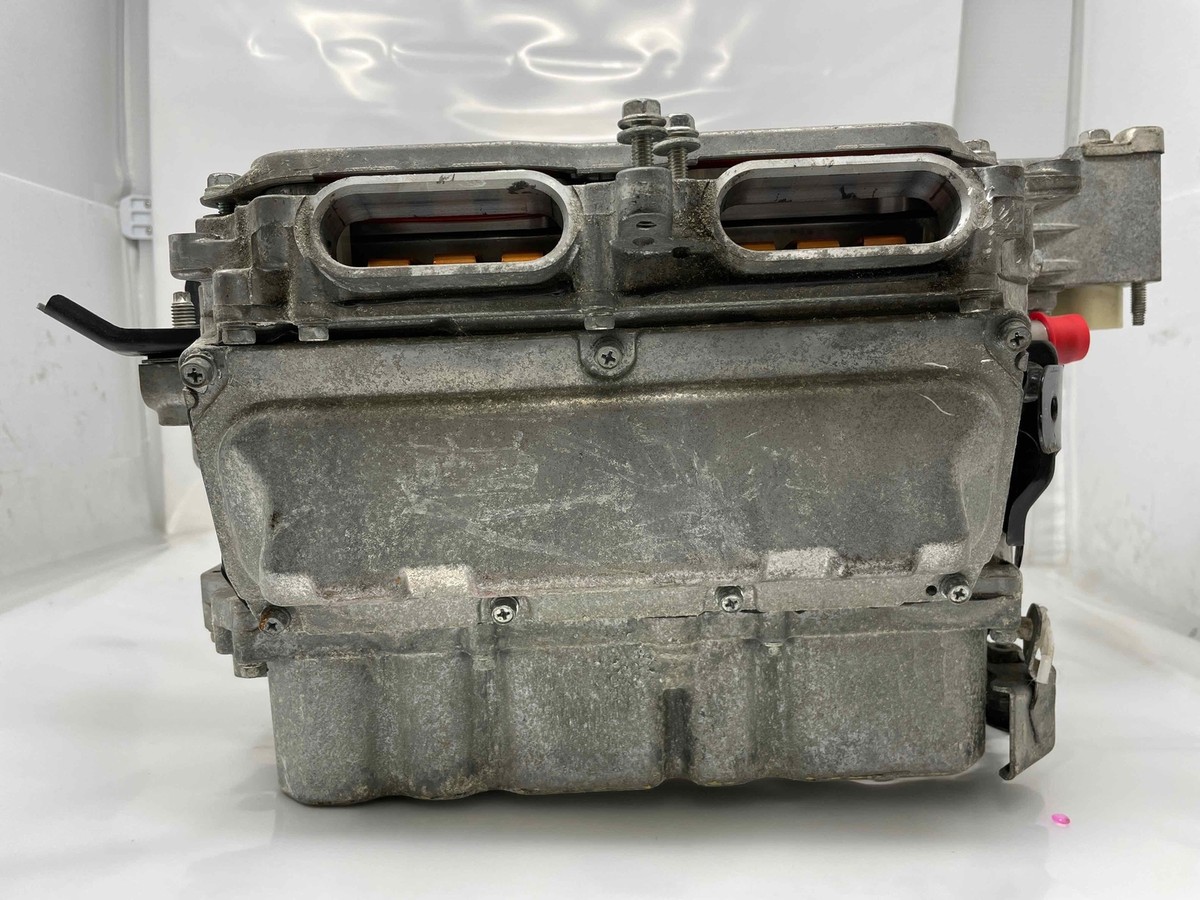2008 LEXUS LS600 HYBRID BATTERY POWER INVERTER AND CONVERTER OEM