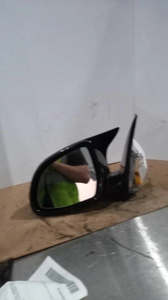 Espejo retrovisor de puerta izquierdo usado se adapta a: BMW X5 2016 memoria térmica eléctrica con atenuación automática Foto 2 de 4