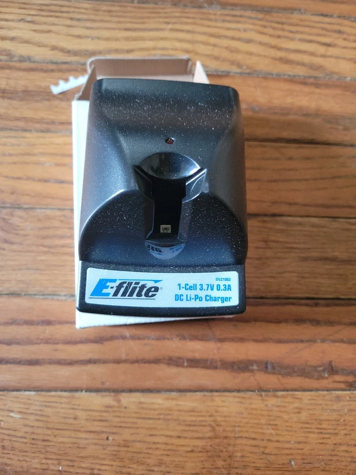E- Flite 1 cell 3.7V Li-Po Charger 0.3mA - Image 2 of 2