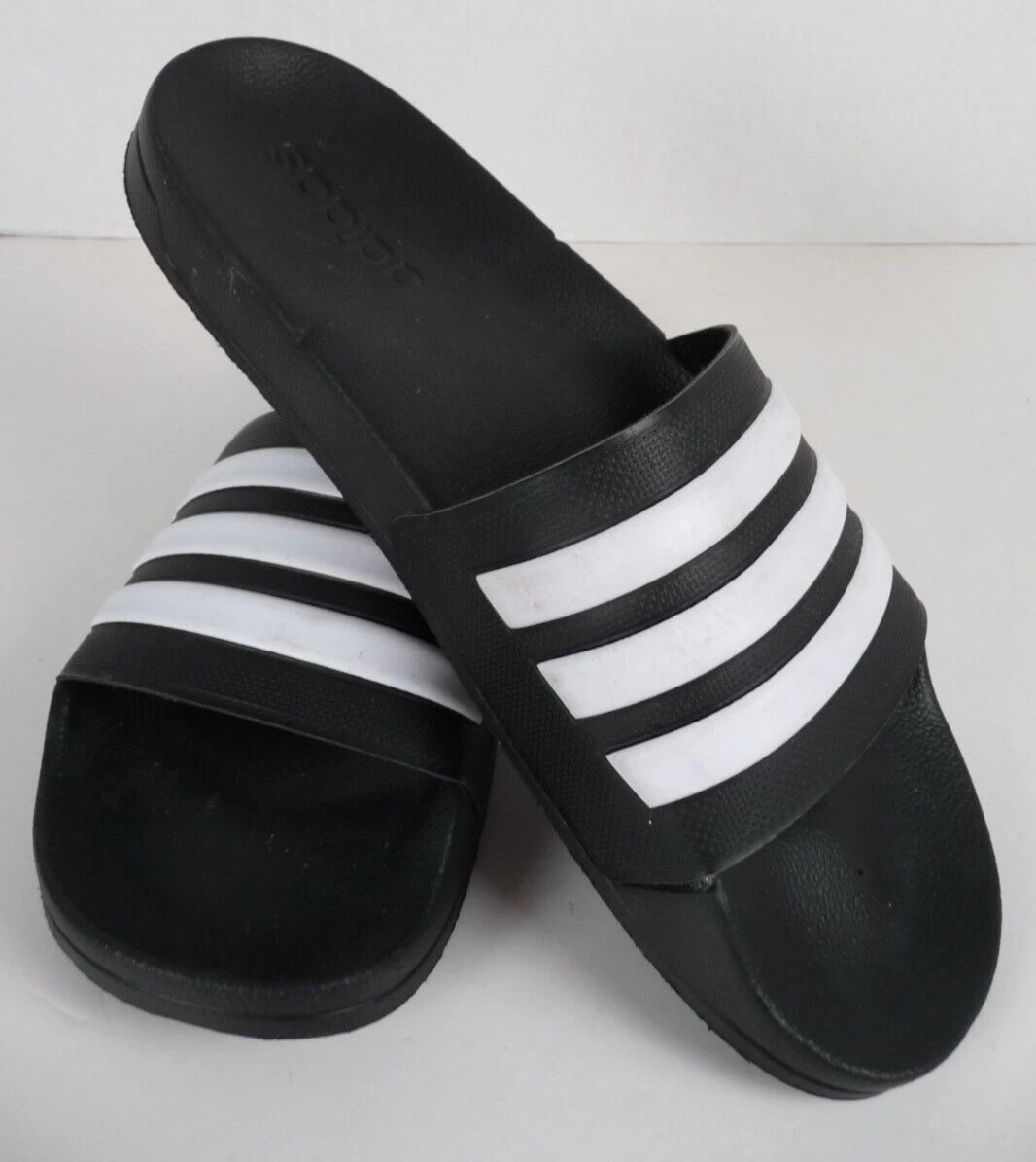 Adidas Adilette sandali comodi slides uomo 11 donna 12 neri slip on unisex nuovi