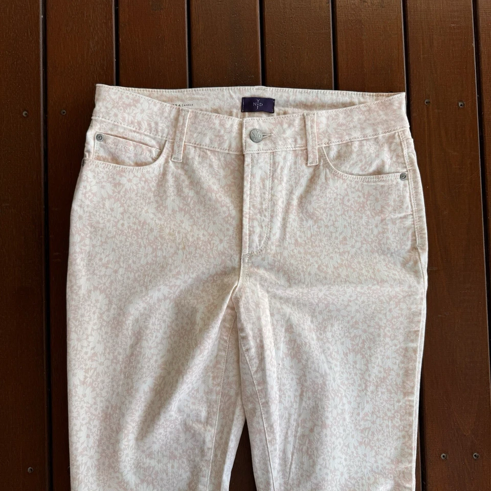 NYDJ Not Your Daughters Jeans Size 6 Clarissa Ankle Jeans Pink Floral Casual - Image 4 of 4