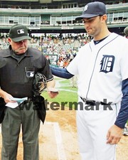 Armando Galarraga & Umpire Jim Joyce, 8x10 Color Photo