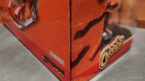 Chevrolet Camaro Z28 1985 Jada® Cheetos Chester Cheetah® 1985 nuevo en caja con figura - Imagen 10 de 20