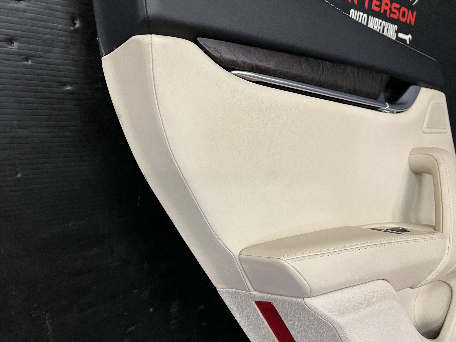 14-17 MASERATI GHIBLI REAR DRIVER INTERIOR DOOR TRIM PANEL TAN / BLACK WOOD