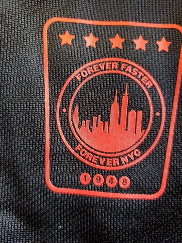 Puma Youth Unisex Track Jacket NYC New York City Size S Black /Red Rare - Picture 8 of 10