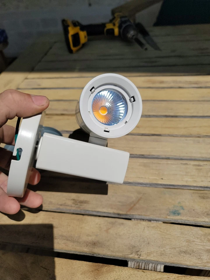 Iluminación WAC MO-1023N-830-WT Exterminator II LED 5 pulgadas blanco montaje empotrado... Foto 3 de 4