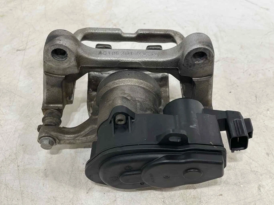 Pinza de freno trasera derecha para pasajero Dodge Ram 1500 2019-2024 nuevo estilo OEM Foto 3 de 4