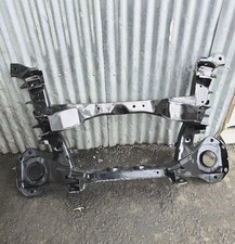 2005-2015 Nissan Armada Rear Subframe Crossmember Assembly Oem