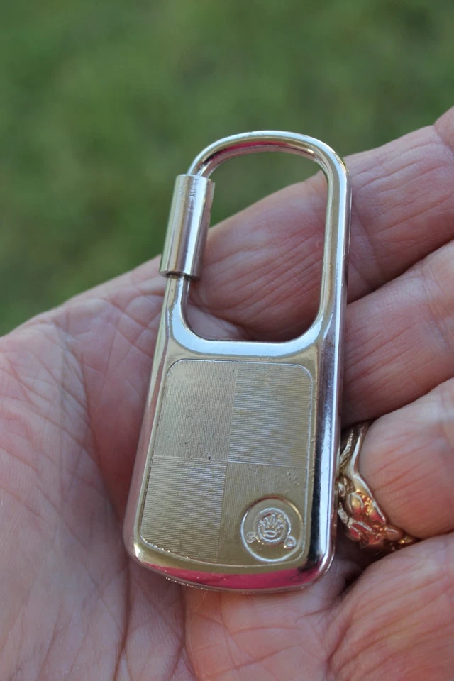 Vintage Oldsmobile olds auto key holder - Image 4 of 4