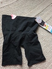 Assets by Spanx Womens Mid-Thigh Shaping Short Very Black 10125R Size M NEW