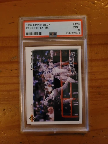 1992 Upper Deck #424 Ken Griffey Jr PSA 9 Mint Mariners HOF