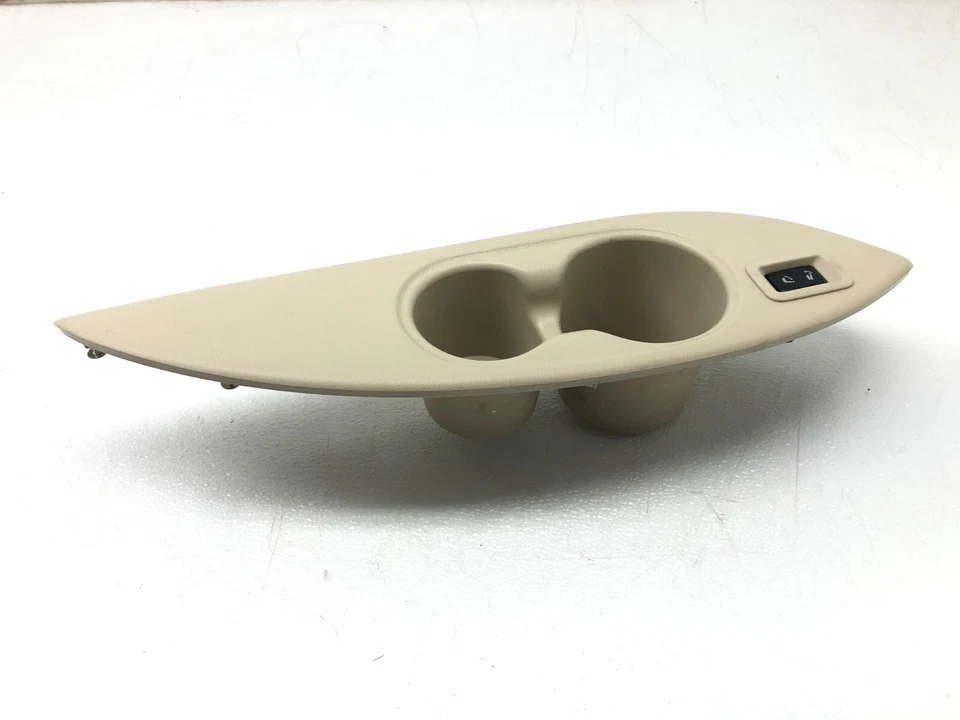 Infiniti QX56 QX80 2011-2017 paso derecho trasero tercera fila cuarto portavasos fabricante de equipos originales. Foto 2 de 4