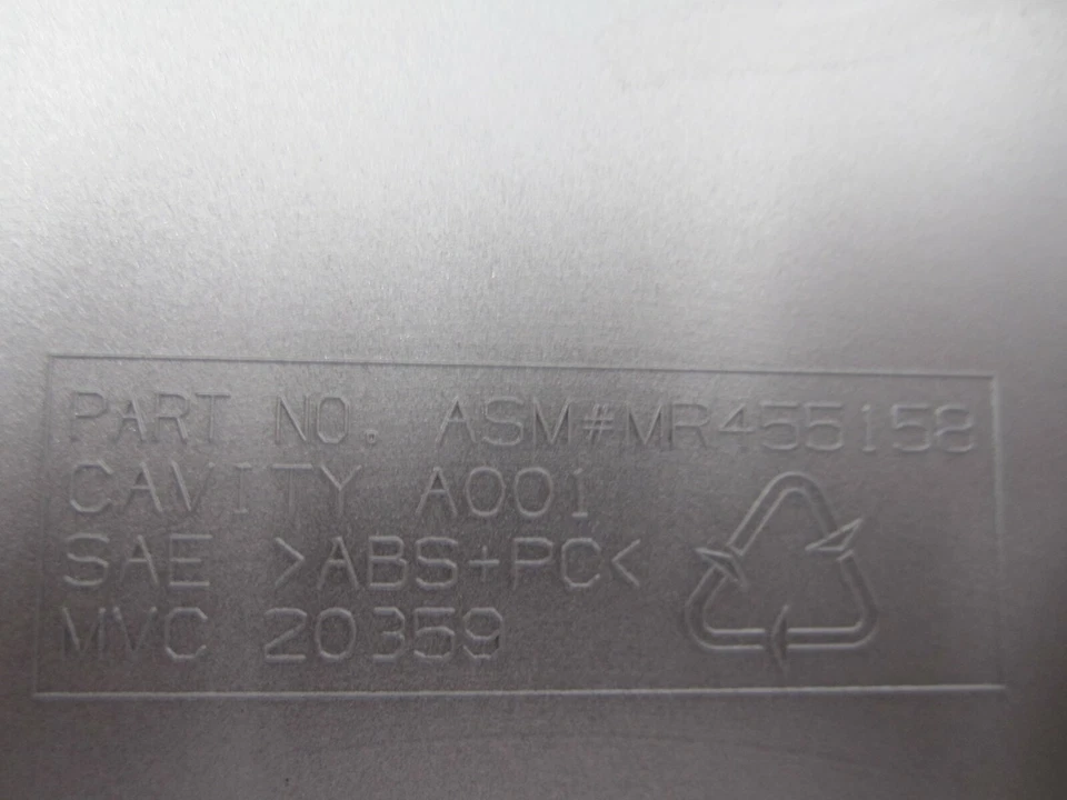 Un (1) tapacubos cubierta rueda Chrysler Sebring 2001-2002 16" OEM MR-455158 549 Foto 3 de 3