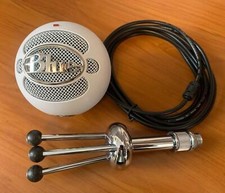 Blue Microphones , Snowball iCE Condenser USB Microphone w/ tripod