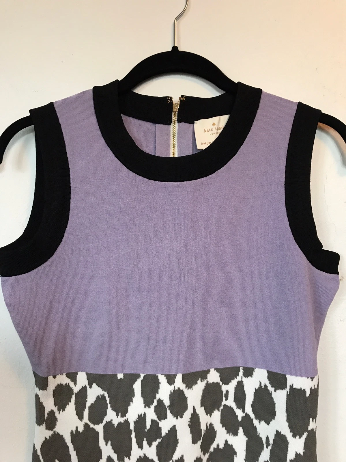 NUOVO abito elasticizzato Kate Spade in lavanda e nero grigio leopardato macchie taglia S $298