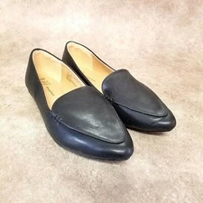 Time And Tru Womens   Size 6.5 Black  Slip On Loafer Pointed Toe Flats