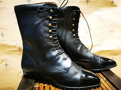 Maison Margiela Stivaletti Tabi In Pelle Vintage Donna | Maison Margiela  Store