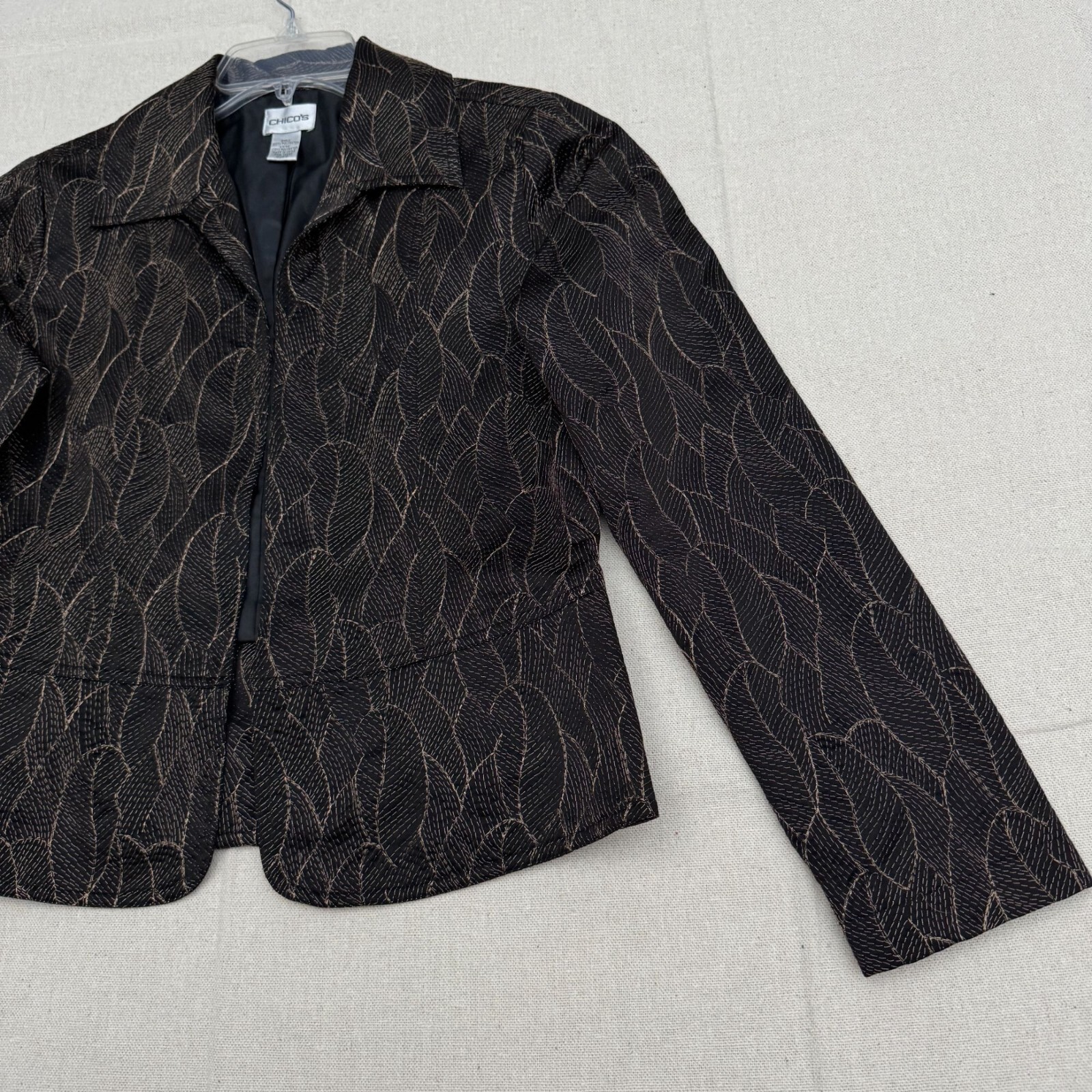 Chico’s Open Front Blazer Leaf Pattern Lined Wome… - image 4