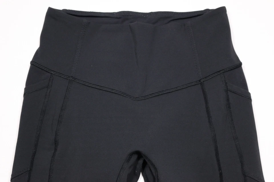 Lululemon Size 6 23" Black Cropped Leggings Hip Pockets Align Mid Rise - Image 3 of 4