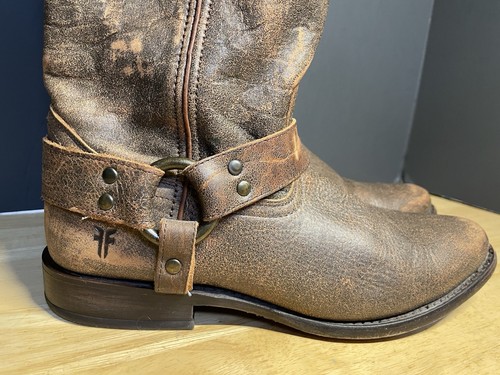 Frye Harness Distressed Leather Boots Women Size 7.5 B Brown - Picture 2 of 15