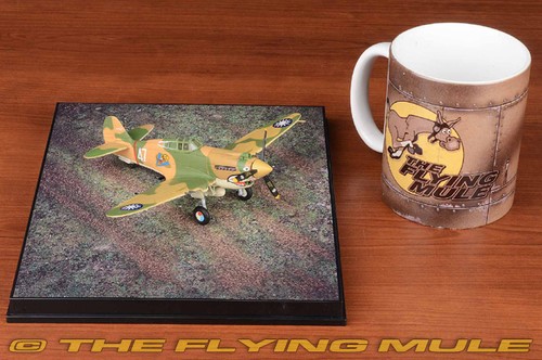 Forces of Valor 1:72 P-40B Warhawk AVG Flying Tigers 3rd PS Robert Smith White - Picture 4 of 8