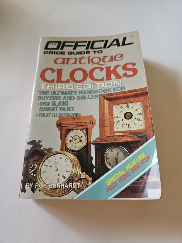 Antique Clocks: 3rd Edition (OFFICIAL PRICE GUIDE TO CLOCKS)