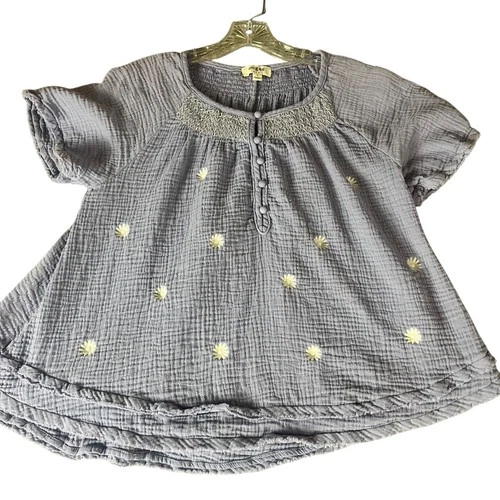 Umgee USA Womens Top Small Smocked Embroidery Floral Cottagecore Blue (3032)
