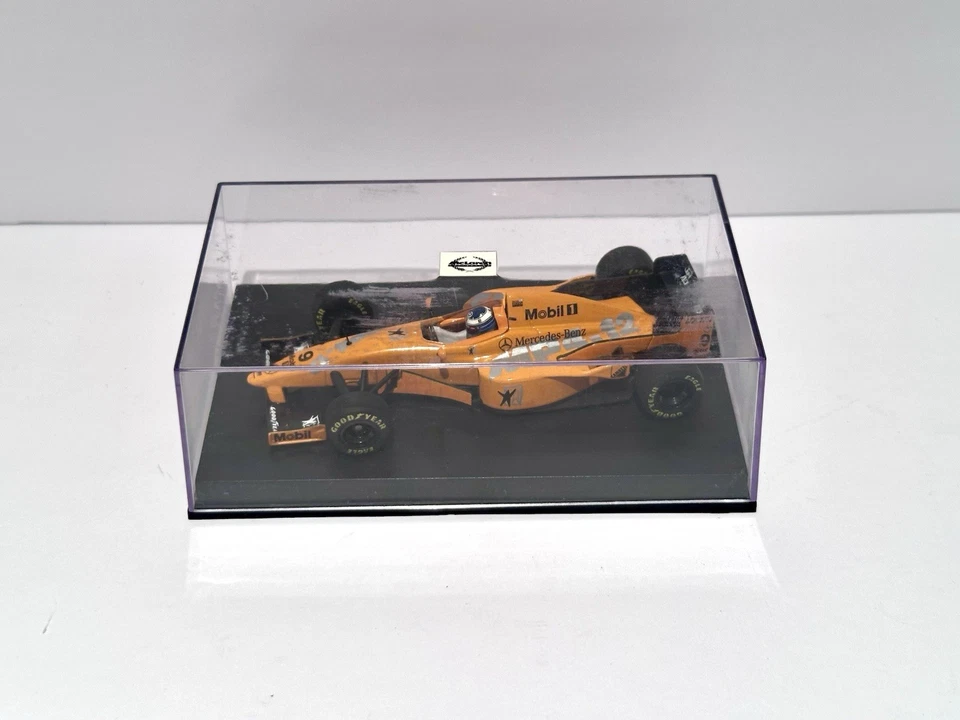 Coche de prueba Minichamps McLaren Mercedes MP4/12 M.Hakkinen escala 1/43 coche de Fórmula 1 Foto 2 de 4