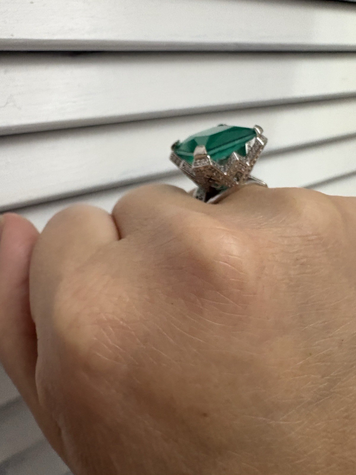 Sterling Silver Emerald Green Statement Ring Sz 7… - image 7